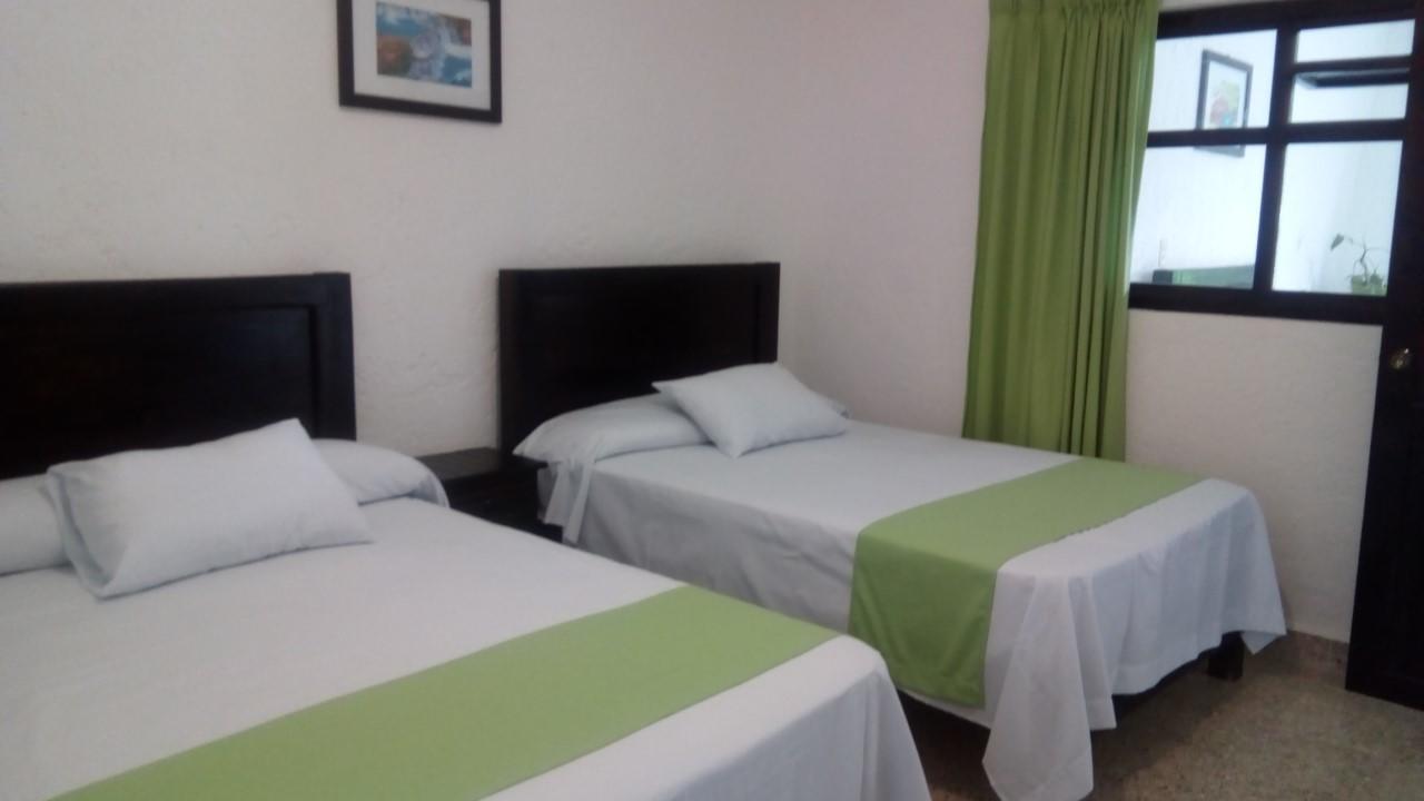 Hotel D'Lina Princess Suites Сан-Крістобаль-де-лас-Касас Екстер'єр фото